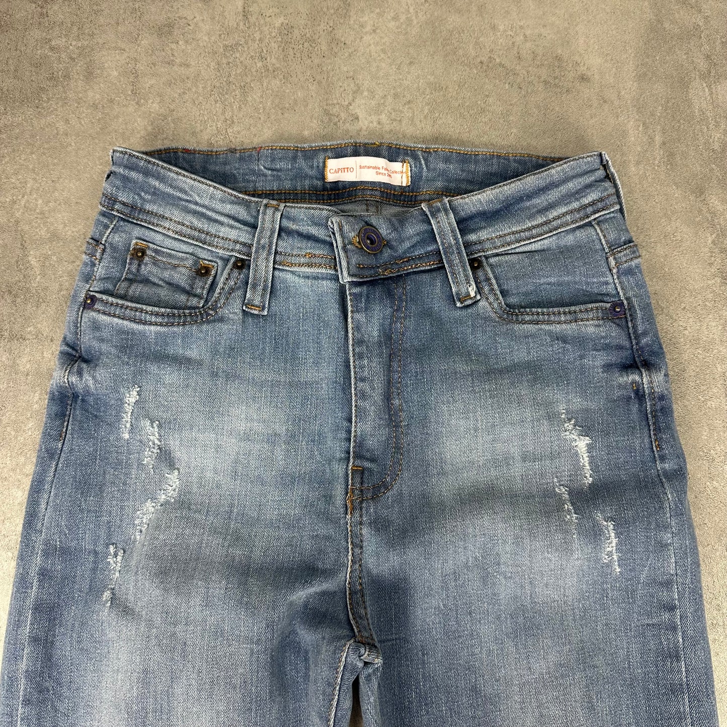 Detail ženske slim-fit - C597