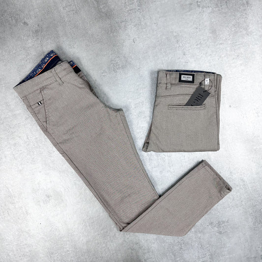 Bež šire elegantne regular fit - BB154