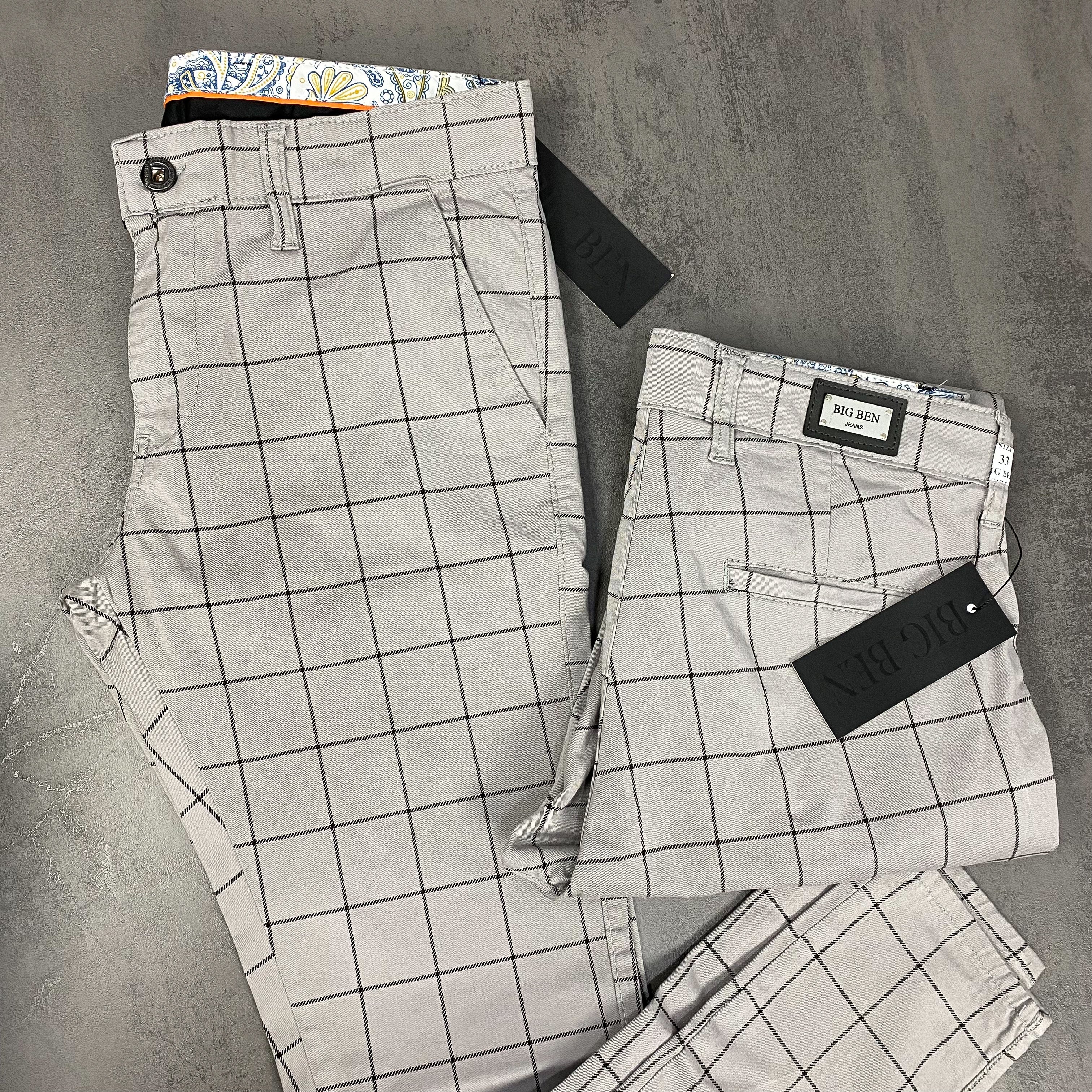 Karirane slim-fit sive - BB07