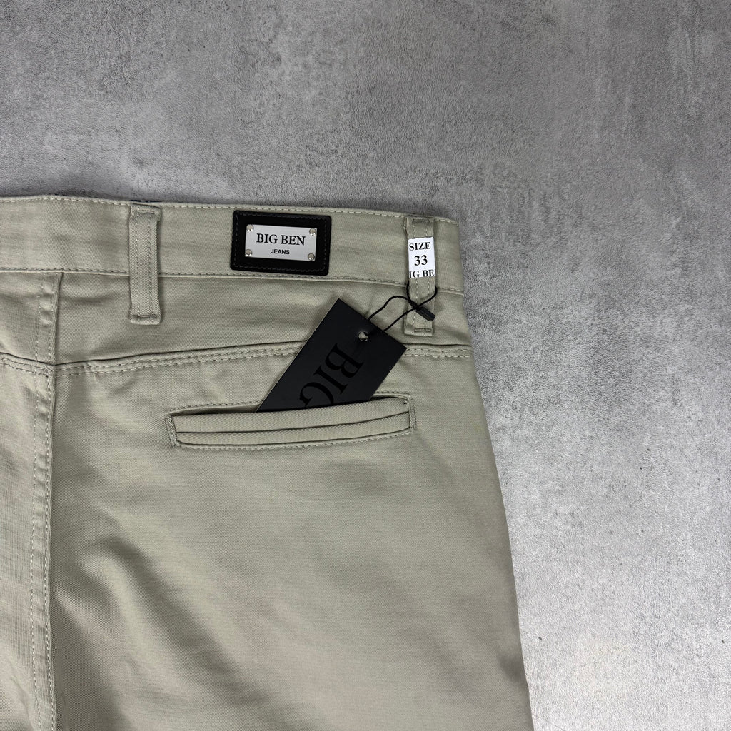 Peščane šire elegantne regular fit - BB183