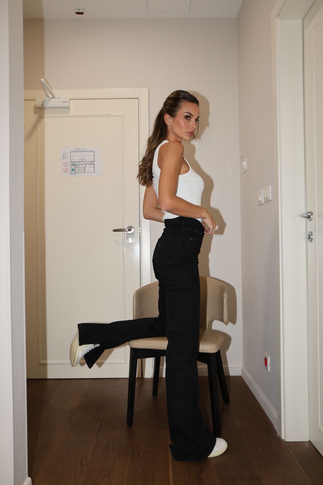 Crne zvonarice sa prorezom