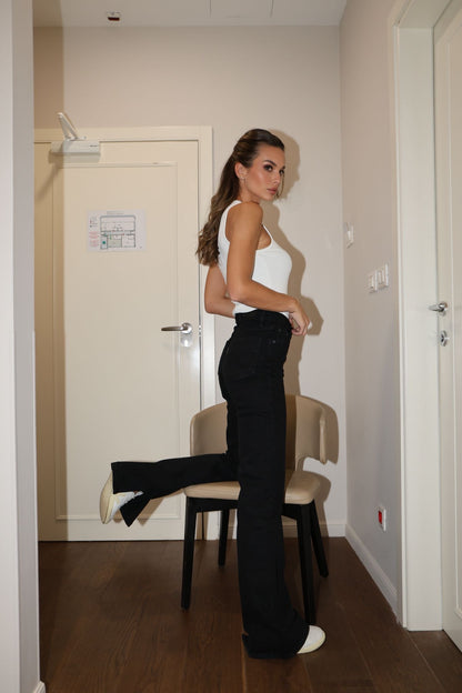 Crne zvonarice sa prorezom