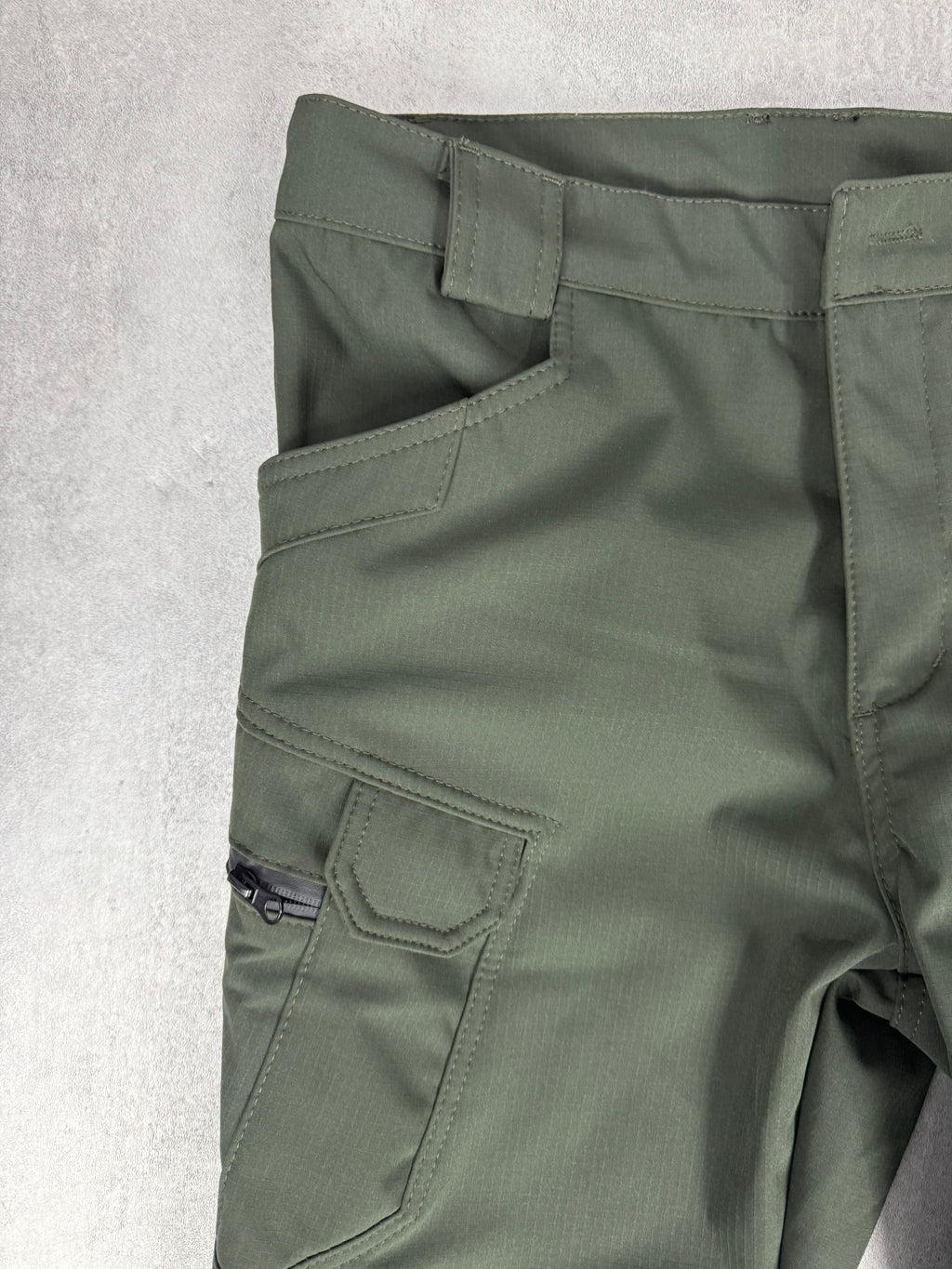 Titan taktičke maslinaste pantalone