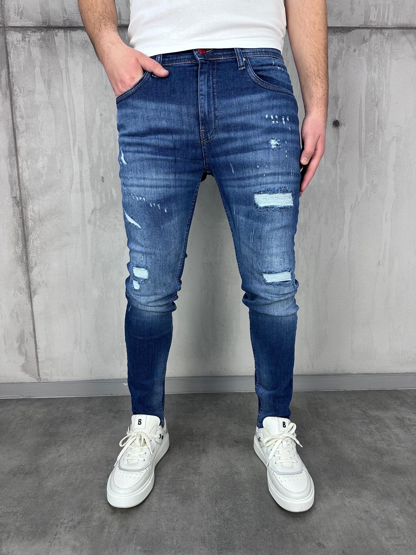 Atraktivne urbane farmerke - BB753