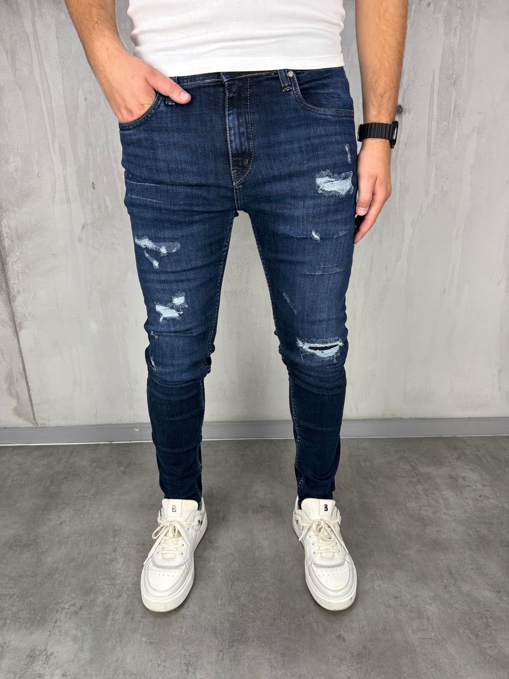 Dark blue urban farmerice - BB763