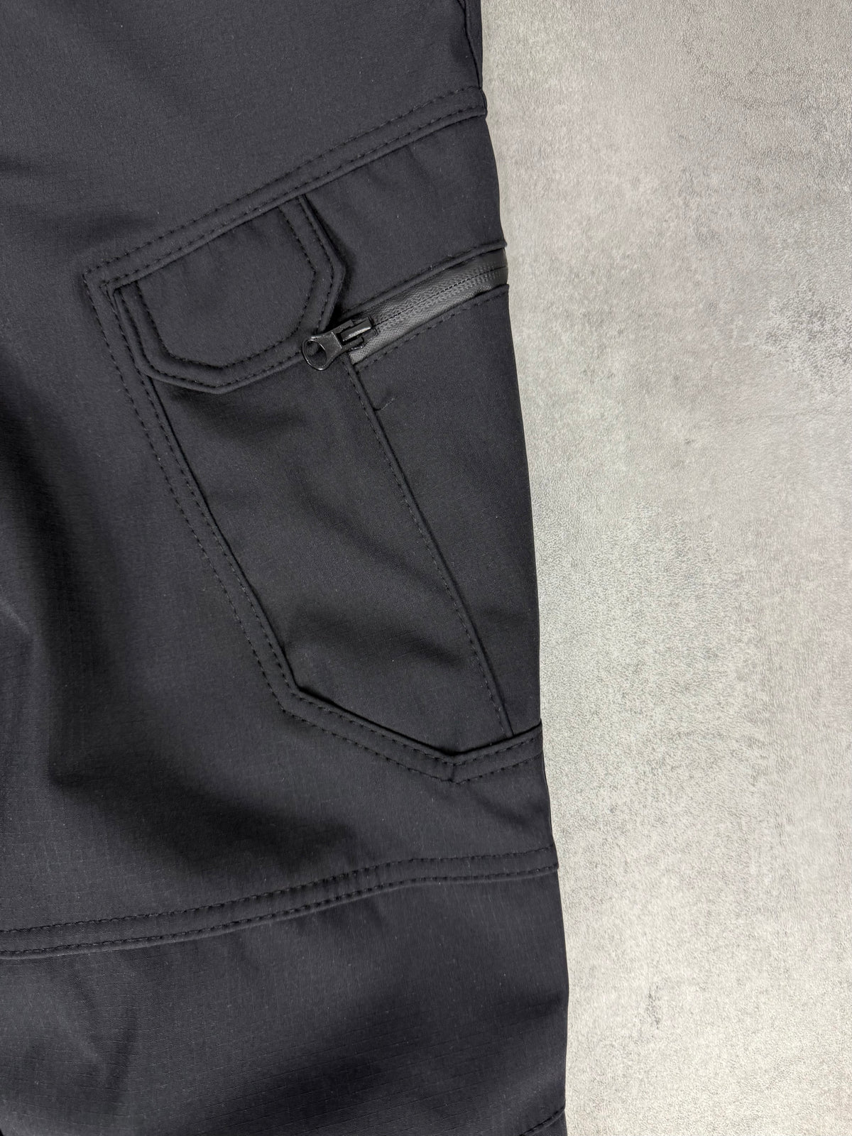Titan taktičke crne pantalone