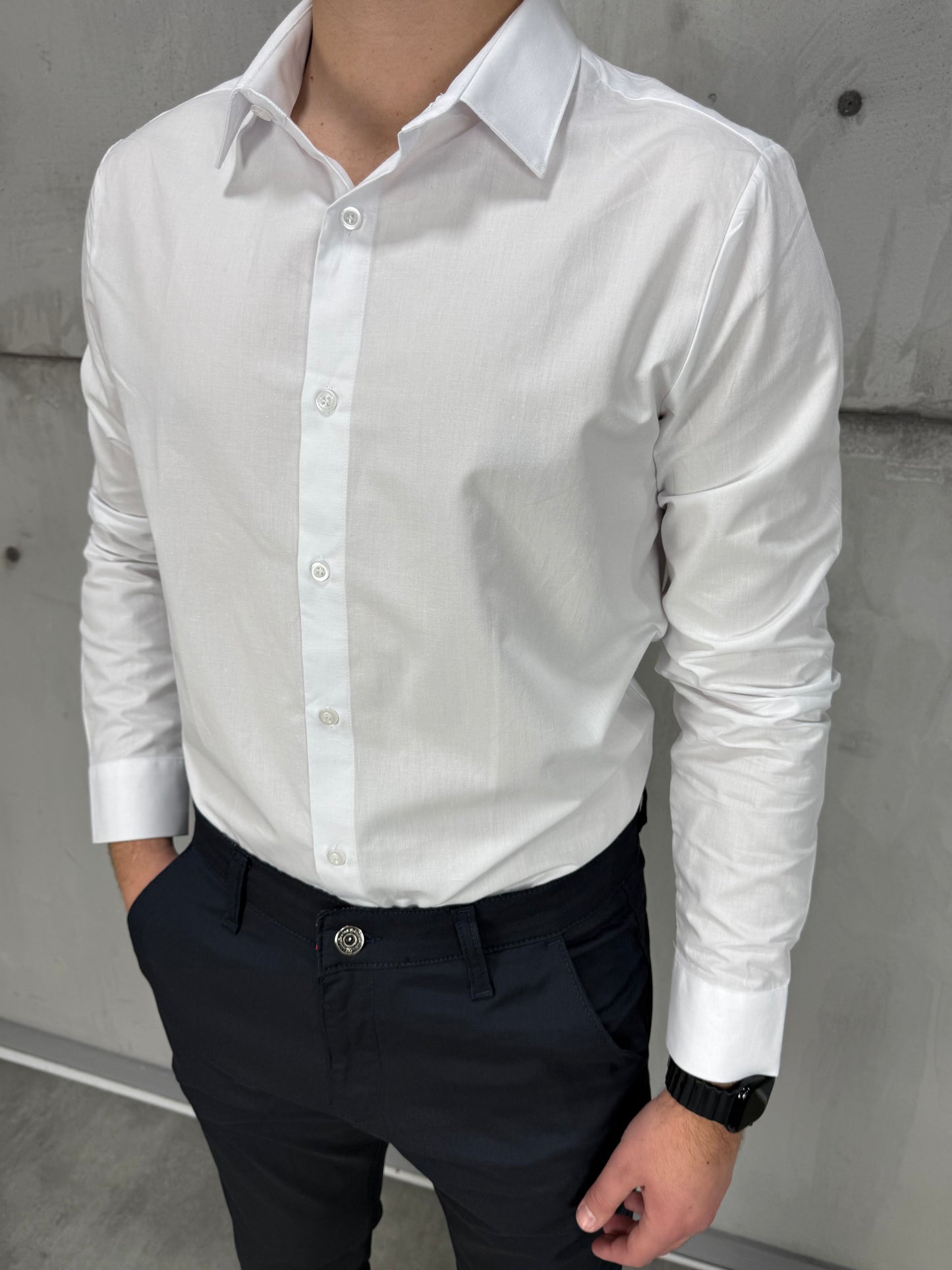 Bela classic košulja