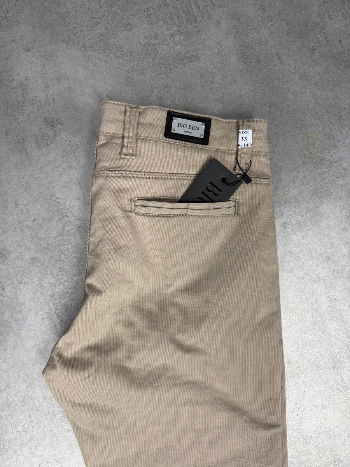 Muska elegantna pantalona perfekt fit kroja