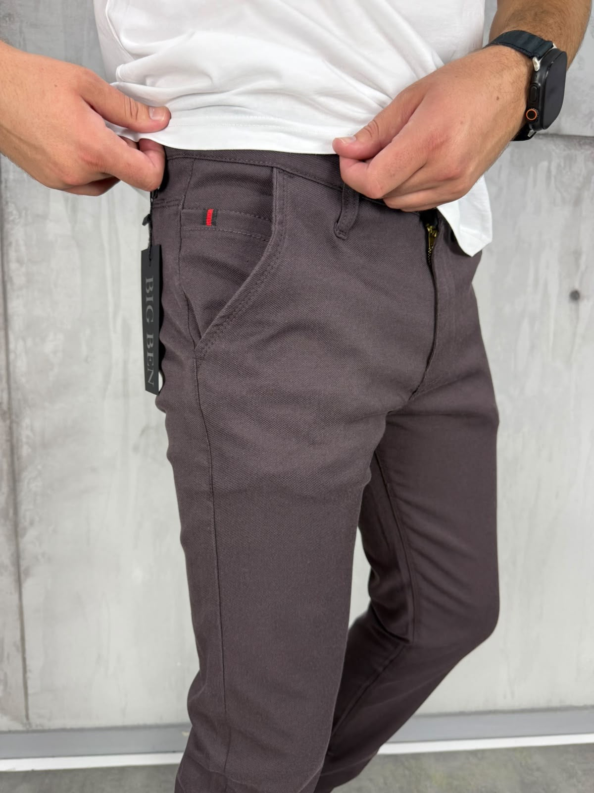 Muska elegantna pantalona perfekt fit kroja