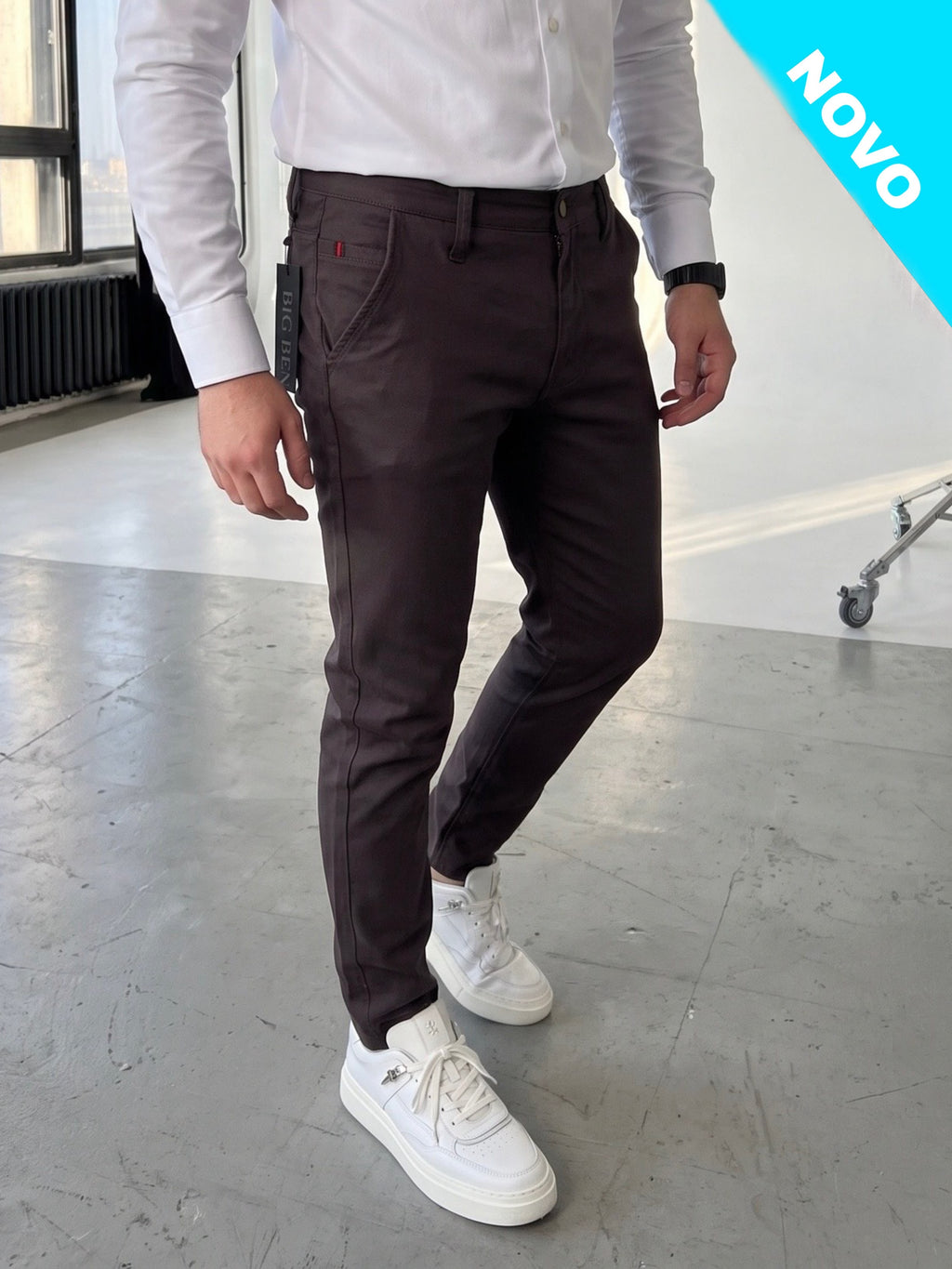 Muska elegantna pantalona perfekt fit kroja