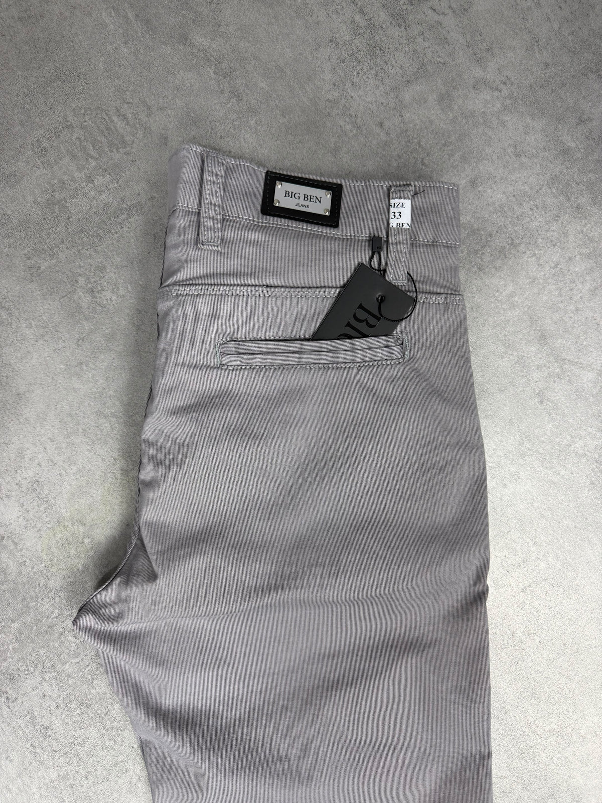 Muska elegantna pantalona perfekt fit kroja