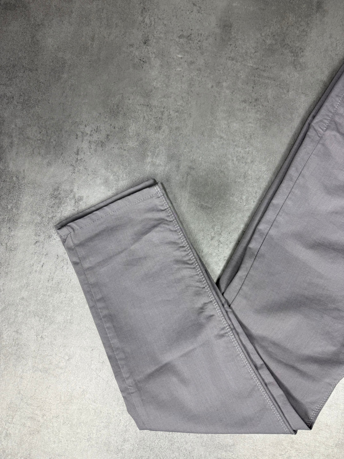 Muska elegantna pantalona perfekt fit kroja