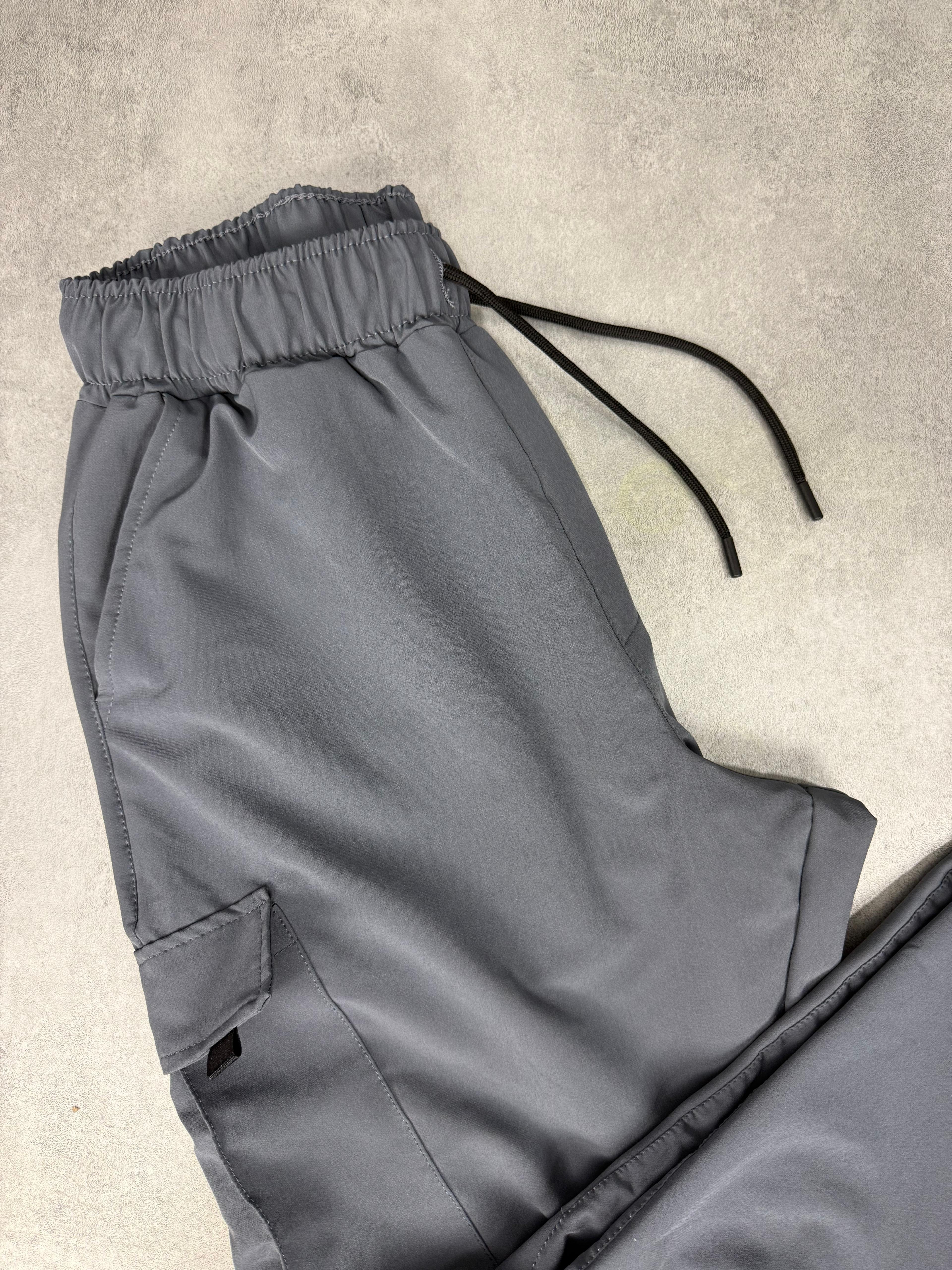 Tech performance™ cargo antracit